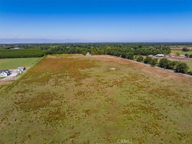 10975 Shasta Boulevard, Los Molinos, CA 96055