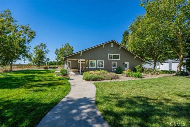 10975 Shasta Boulevard, Los Molinos, CA 96055