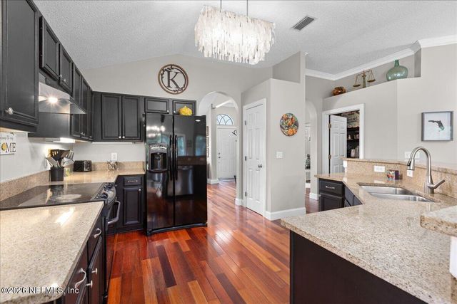 1460 CREEKS EDGE Court, Fleming Island, FL 32003