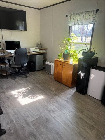 56514 607 Road, Kansas, OK 74347