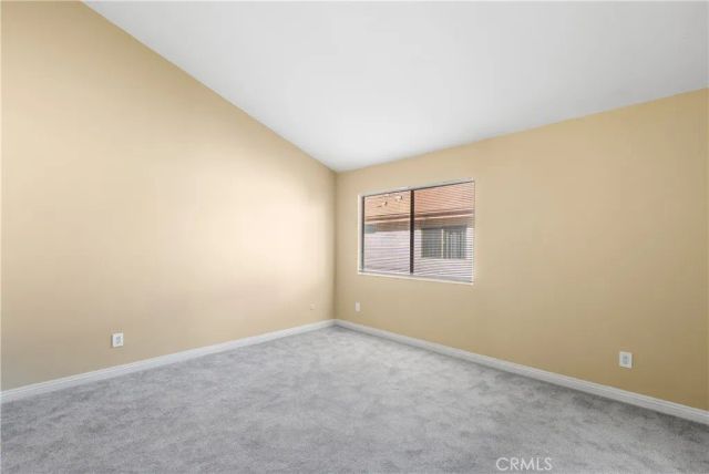 21054 Parthenia 11, Canoga Park, CA 91304