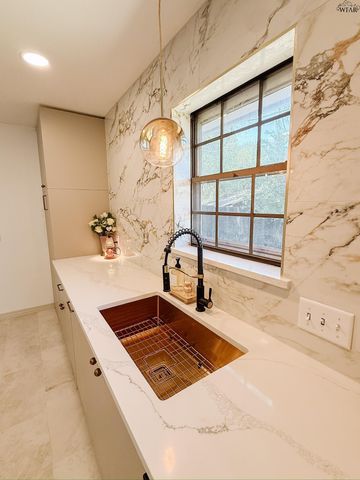 1602 BRENDA HURSH DRIVE, Wichita Falls, TX 76302