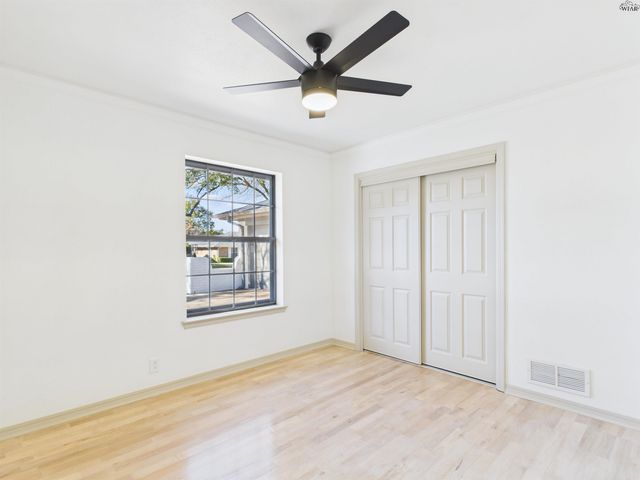 1602 BRENDA HURSH DRIVE, Wichita Falls, TX 76302