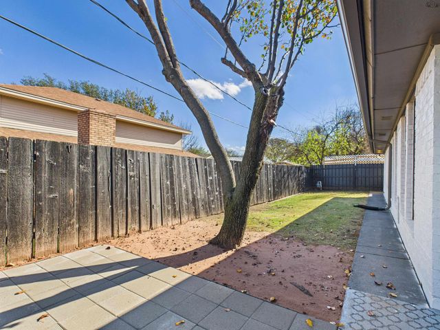 1602 BRENDA HURSH DRIVE, Wichita Falls, TX 76302