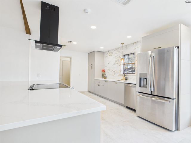 1602 BRENDA HURSH DRIVE, Wichita Falls, TX 76302