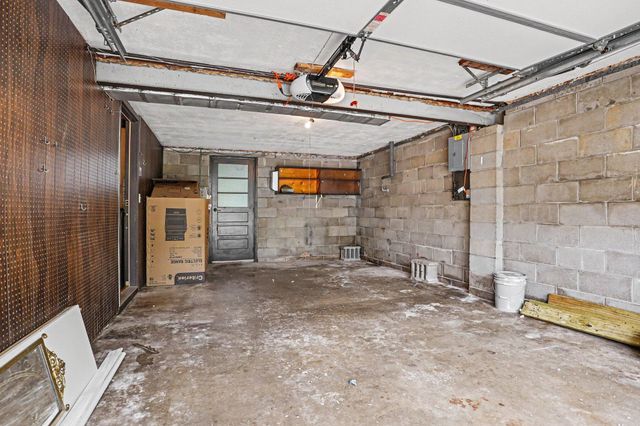270 Viking Drive, Battle Creek, MI 49017