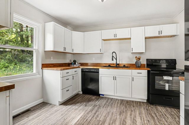 270 Viking Drive, Battle Creek, MI 49017