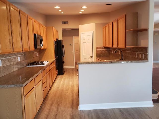 41965 Freedom Court, Palm Desert, CA 92211