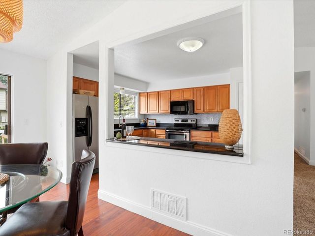907 S Salida Street, Aurora, CO 80017