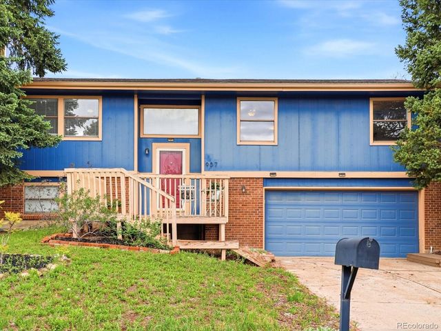 907 S Salida Street, Aurora, CO 80017