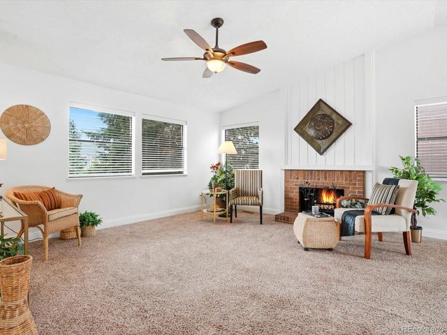 907 S Salida Street, Aurora, CO 80017