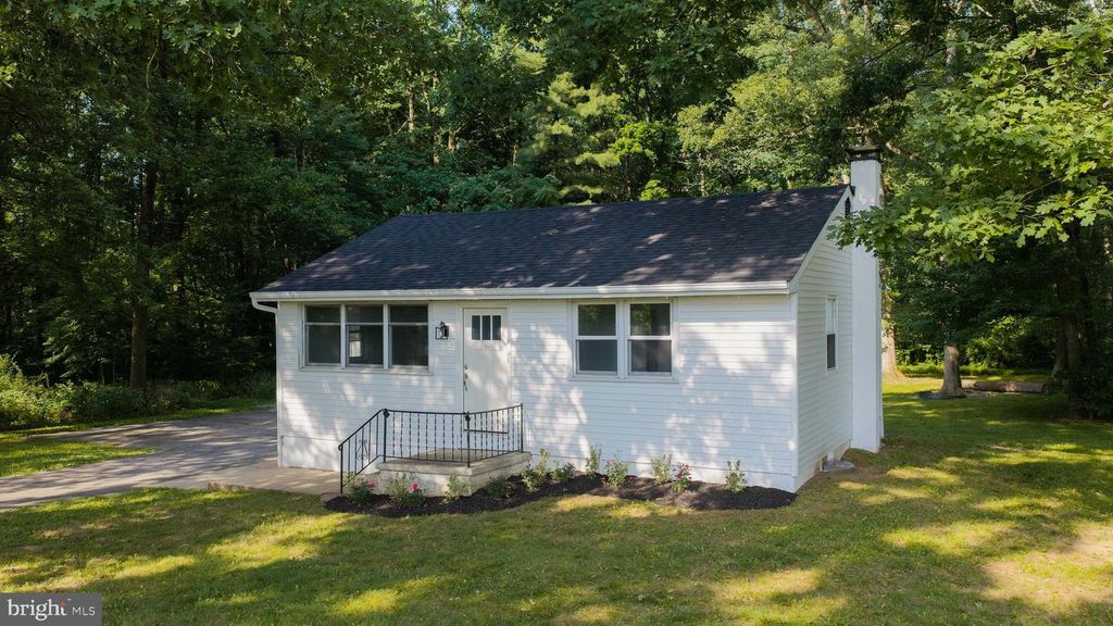 259 COMPASS RD, Parkesburg, PA 19365