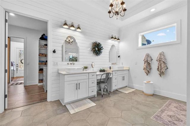 285 Dial Mill Road, Oxford, GA 30054