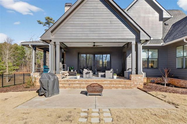 285 Dial Mill Road, Oxford, GA 30054