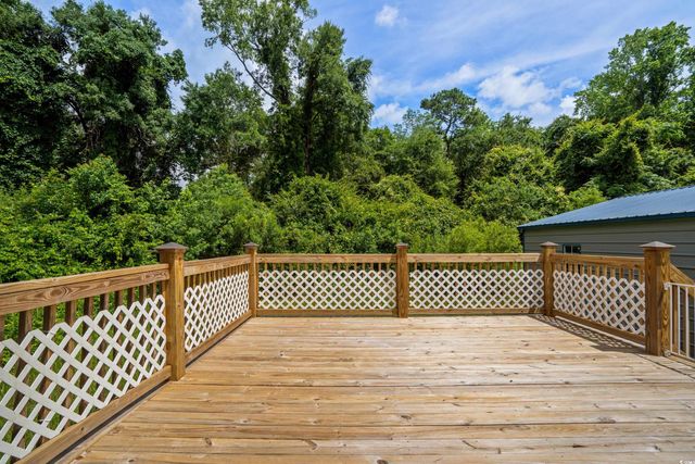 709 Highway 90, Conway, SC 29526