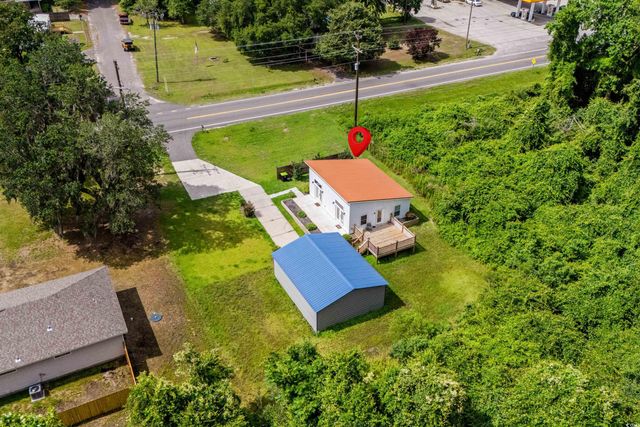 709 Highway 90, Conway, SC 29526