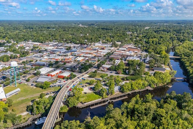 709 Highway 90, Conway, SC 29526