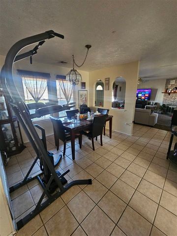 7710 NW Taylor Ave, Lawton, OK 73501