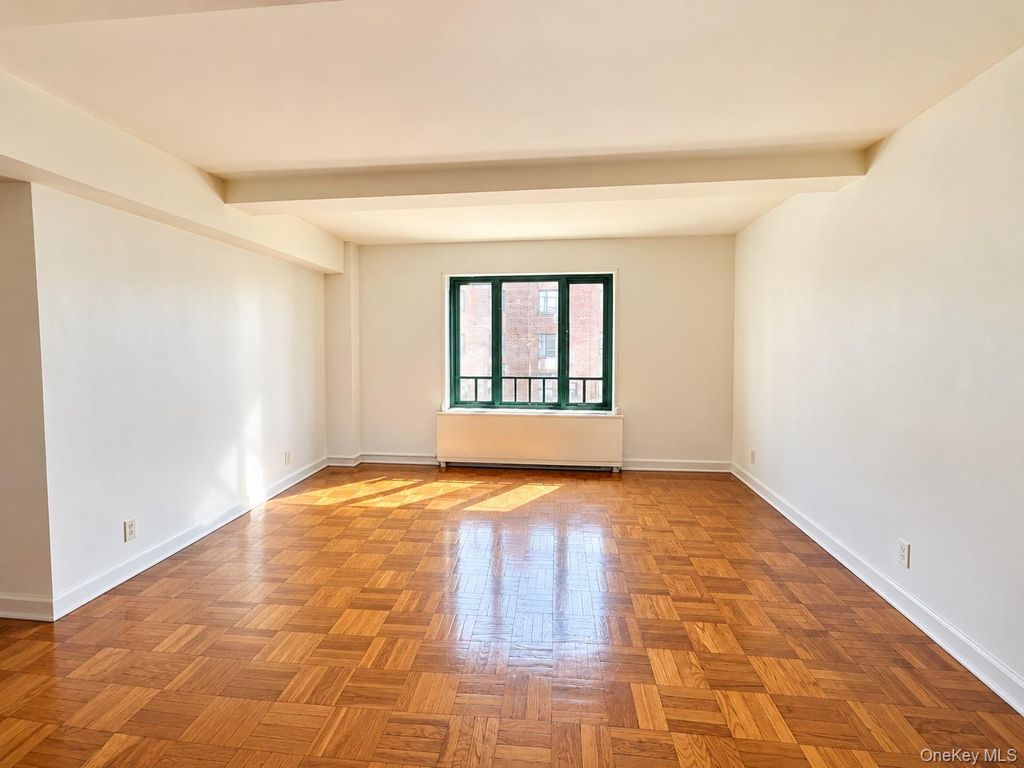 99 Metropolitan Oval 8B, Bronx, NY 10462 — photo 5
