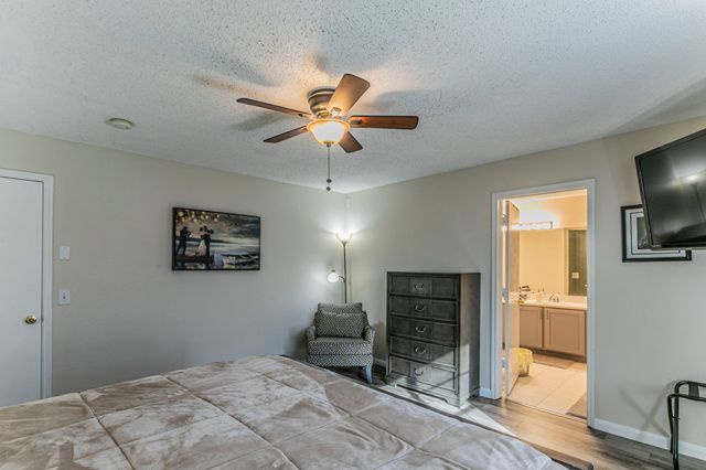 226 Yale Boulevard, Glenn Heights, TX 75154