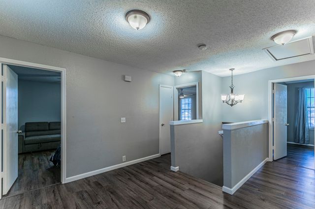 226 Yale Boulevard, Glenn Heights, TX 75154