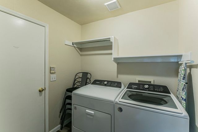 226 Yale Boulevard, Glenn Heights, TX 75154