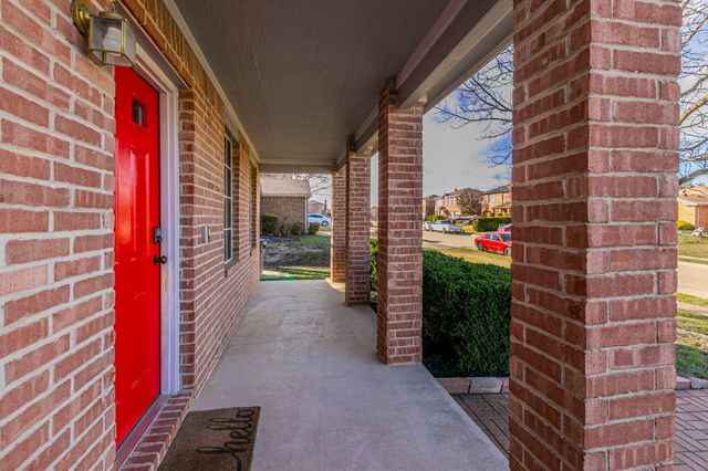 226 Yale Boulevard, Glenn Heights, TX 75154