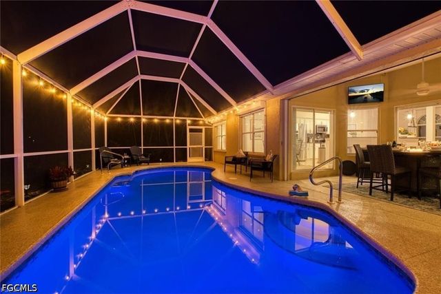 1807 SW 48th LN, Cape Coral, FL 33914