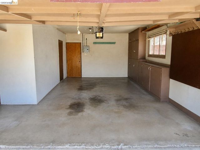 13904 Lark St, San Leandro, CA 94578