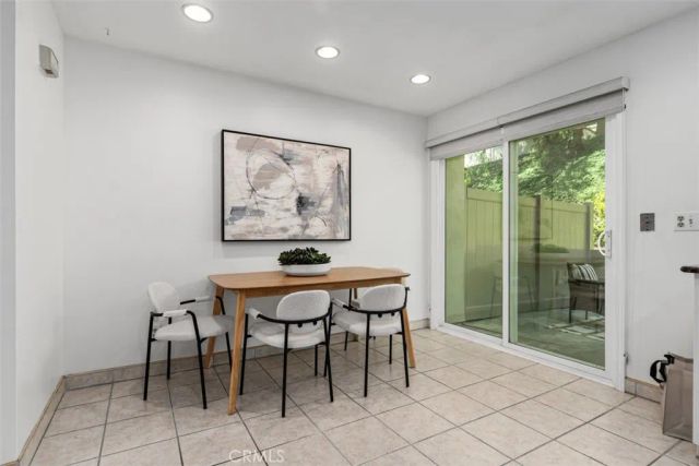 245 N North Singingwood Street 14, Orange, CA 92869
