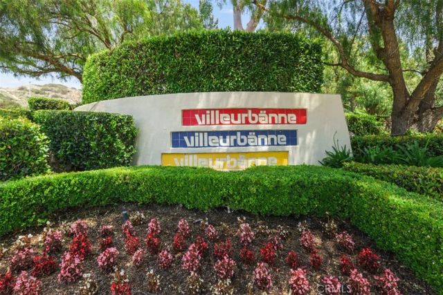 245 N North Singingwood Street 14, Orange, CA 92869