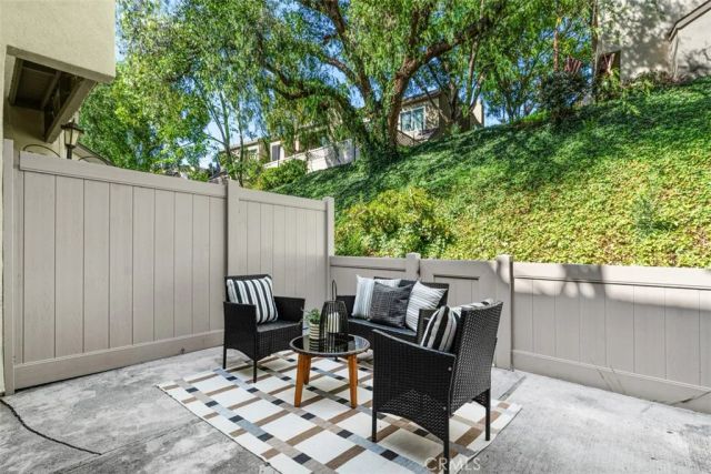 245 N North Singingwood Street 14, Orange, CA 92869