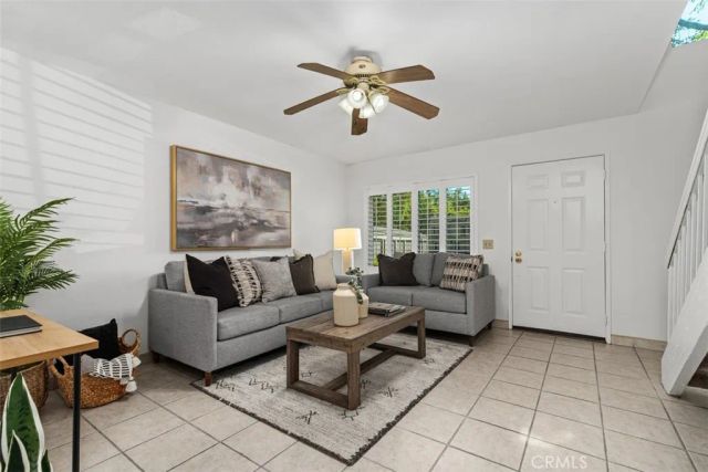 245 N North Singingwood Street 14, Orange, CA 92869