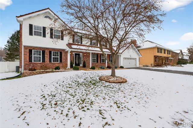 1510 Hudson Landing, St Charles, MO 63303