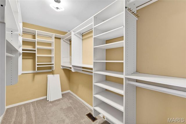 1510 Hudson Landing, St Charles, MO 63303