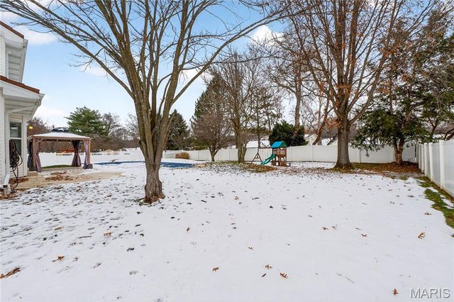 1510 Hudson Landing, St Charles, MO 63303