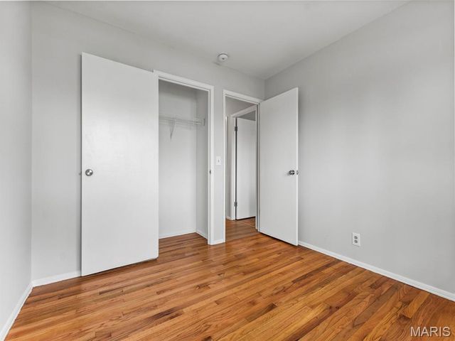 1454 Woodpath Drive, Florissant, MO 63031