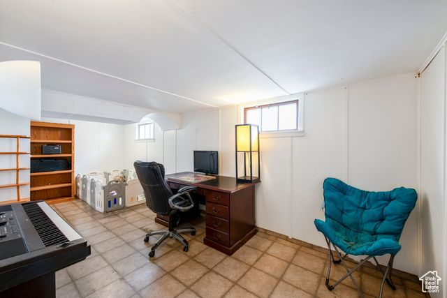 2348 IOWA AVE, Ogden, UT 84401