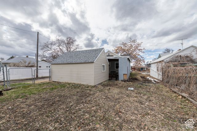 2348 IOWA AVE, Ogden, UT 84401