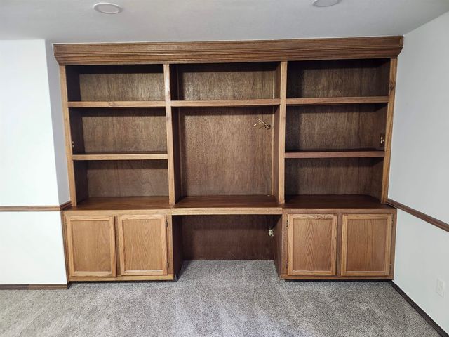 11709 W Jennie St, Wichita, KS 67212