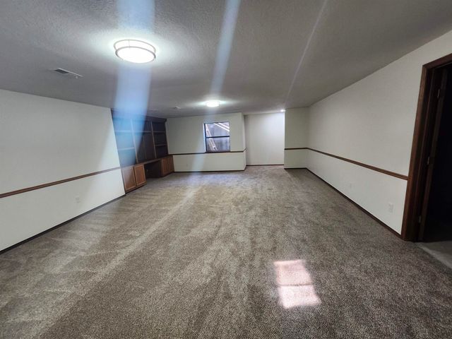 11709 W Jennie St, Wichita, KS 67212