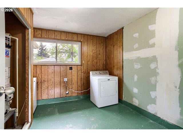 3204 E 29TH St, Vancouver, WA 98661