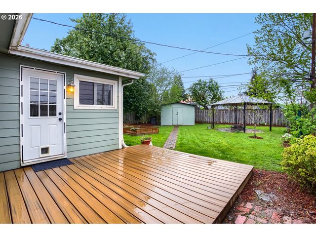 3204 E 29TH St, Vancouver, WA 98661