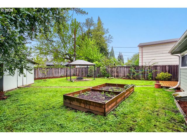 3204 E 29TH St, Vancouver, WA 98661