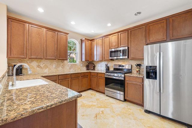 52230 Desert Spoon Court, La Quinta, CA 92253
