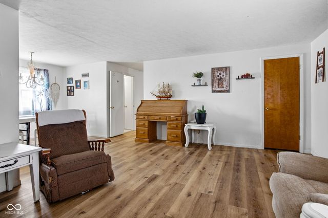 501 S Hardacre Court, New Castle, IN 47362