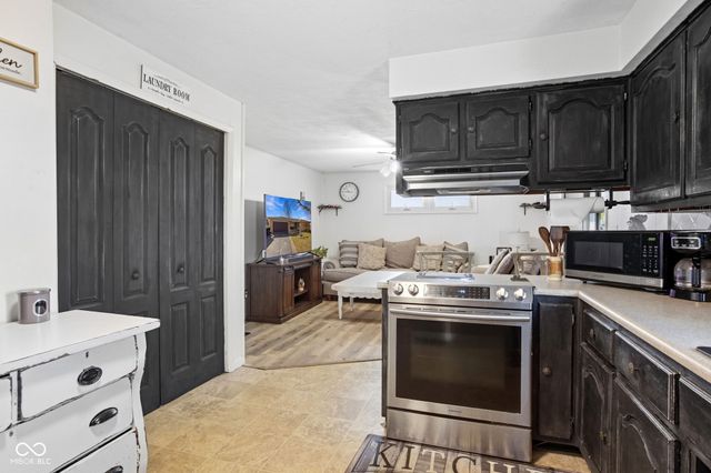 501 S Hardacre Court, New Castle, IN 47362