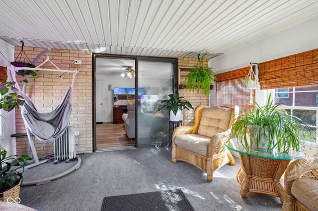 501 S Hardacre Court, New Castle, IN 47362