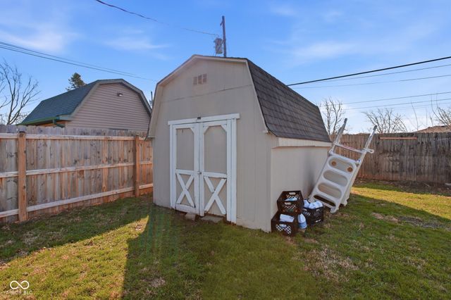 501 S Hardacre Court, New Castle, IN 47362