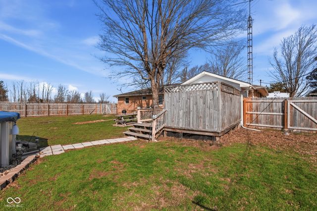 501 S Hardacre Court, New Castle, IN 47362